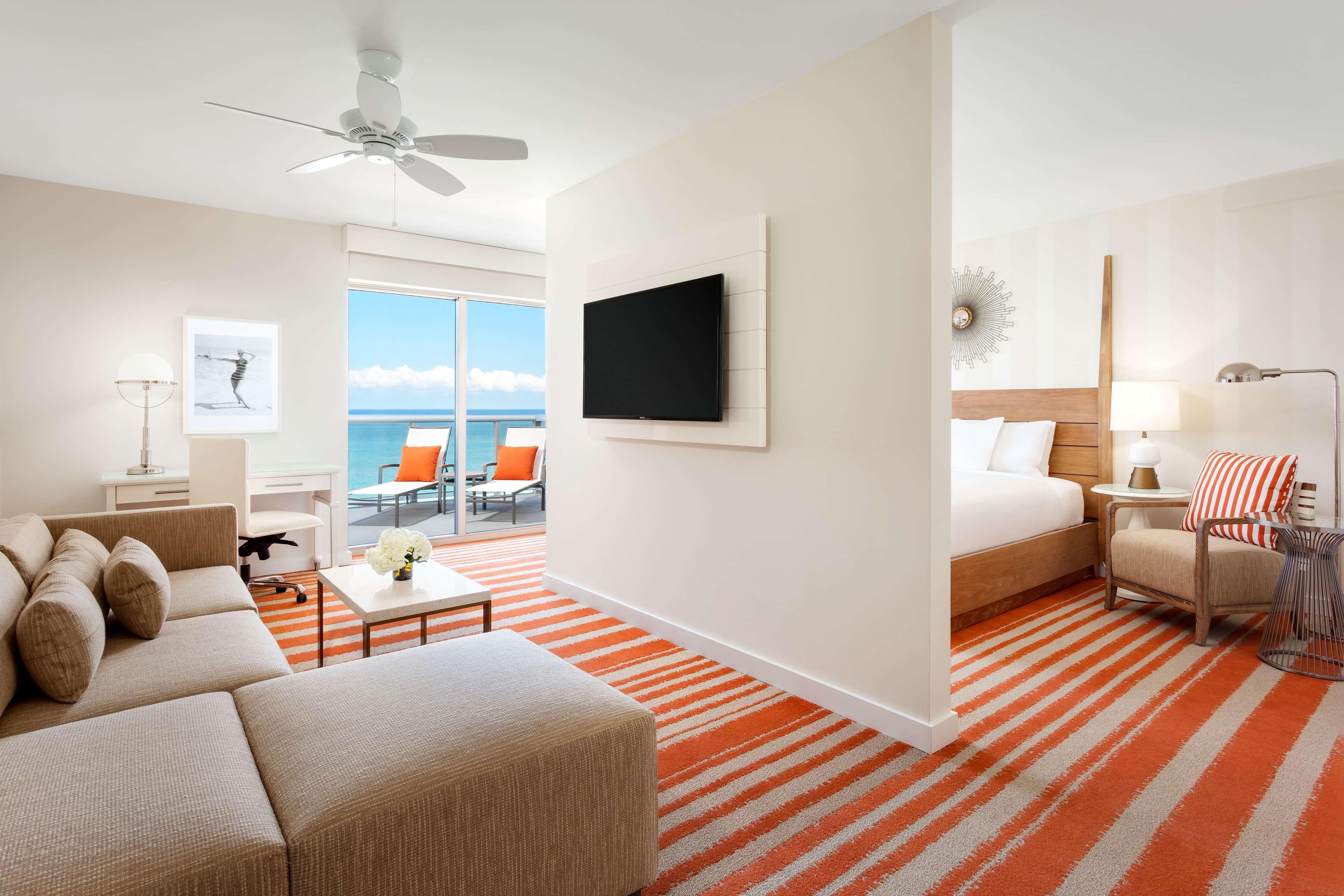 Hilton Cabana Miami Beach Resort Экстерьер фото