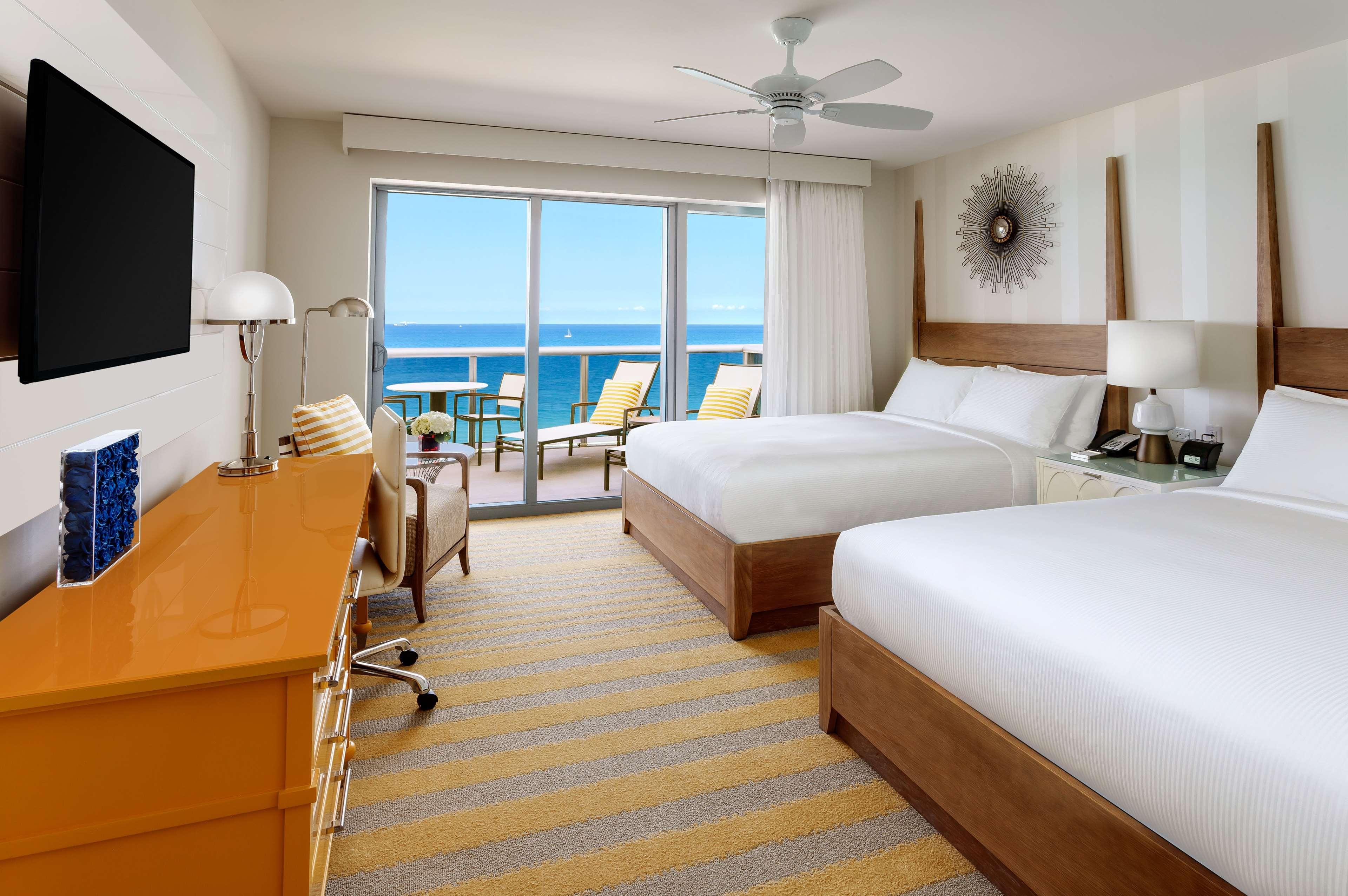 Hilton Cabana Miami Beach Resort Экстерьер фото