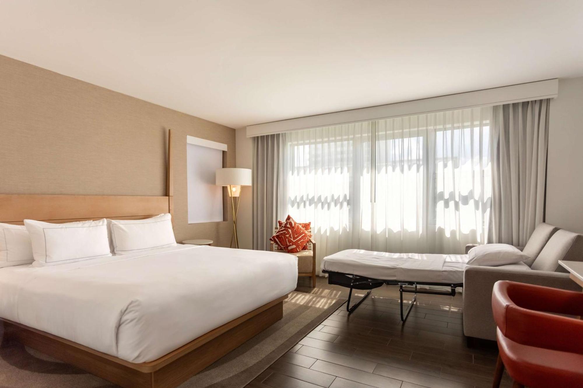 Hilton Cabana Miami Beach Resort Экстерьер фото