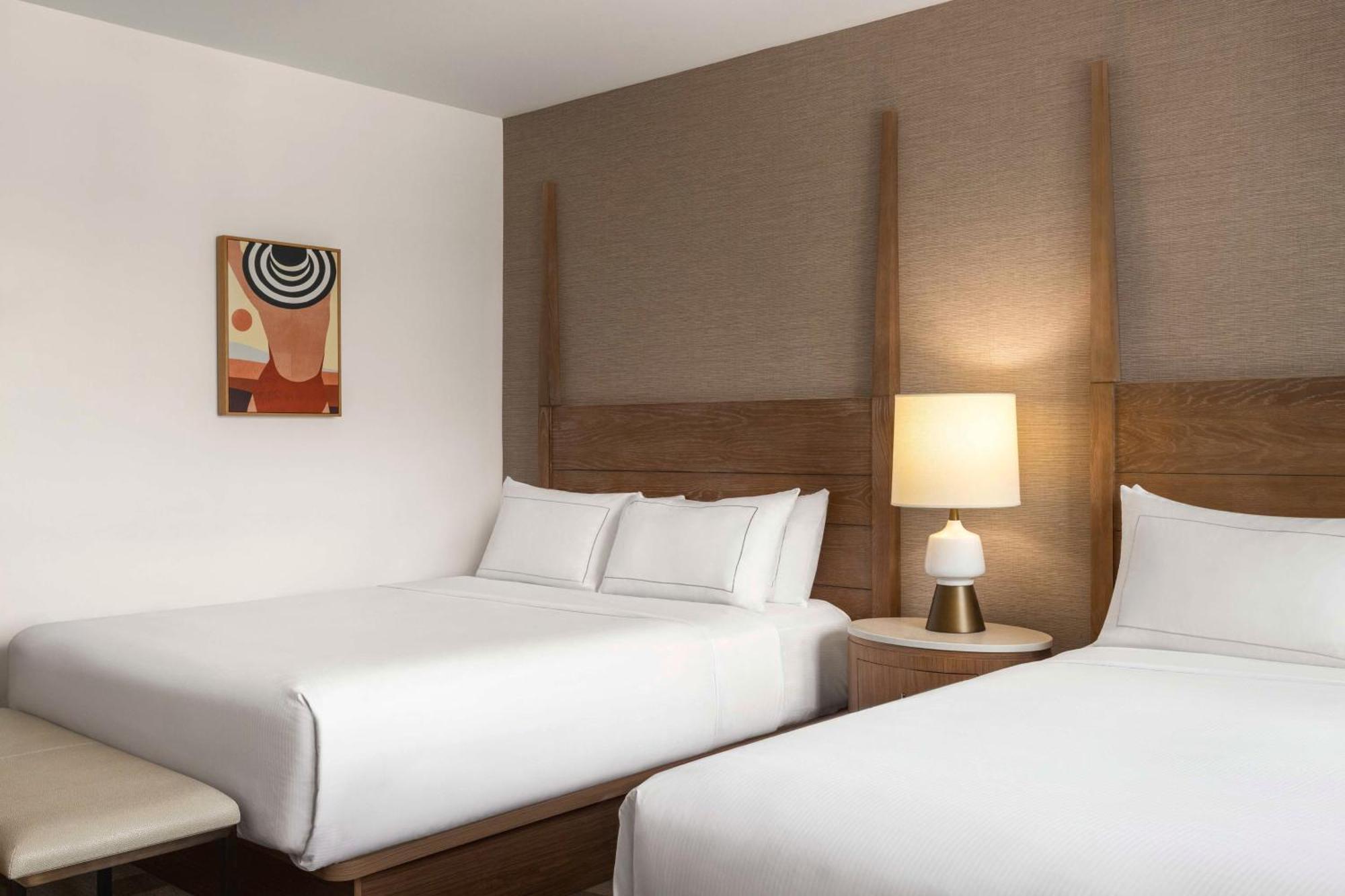 Hilton Cabana Miami Beach Resort Экстерьер фото